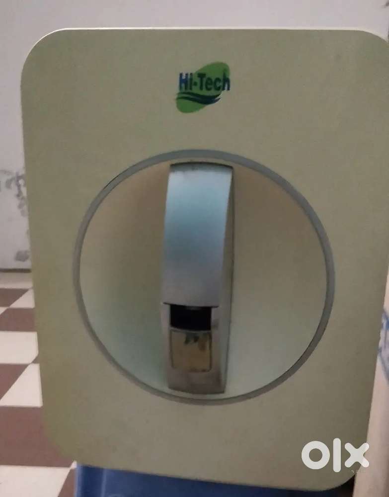 Good condition hi tech RO water purifier 6.5 liter