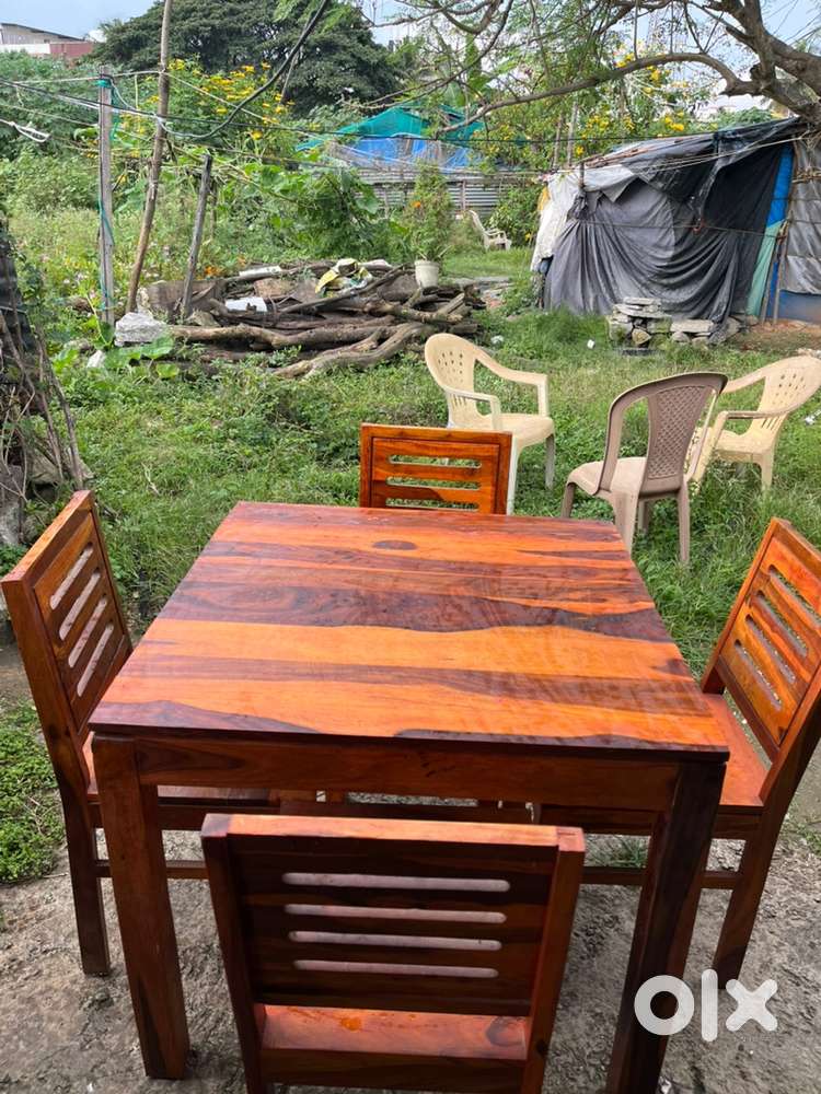 Dinning table with chains