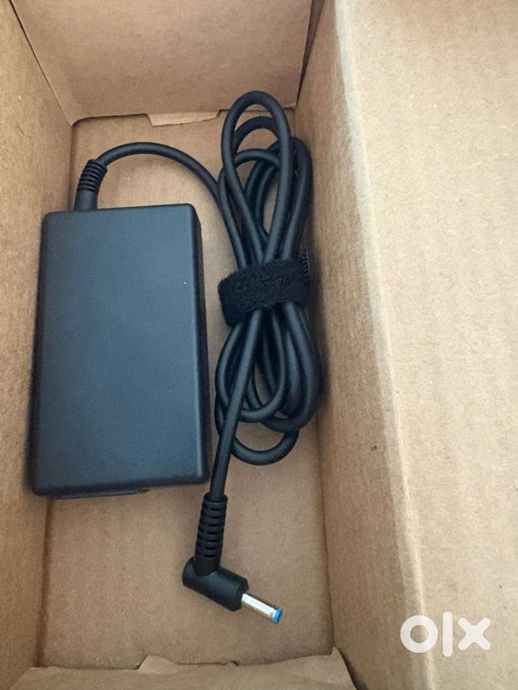Brand. New hp laptop changer 65W