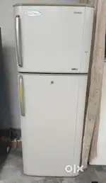 Samsung 340 litre 4 star Frost free double door refrigerator