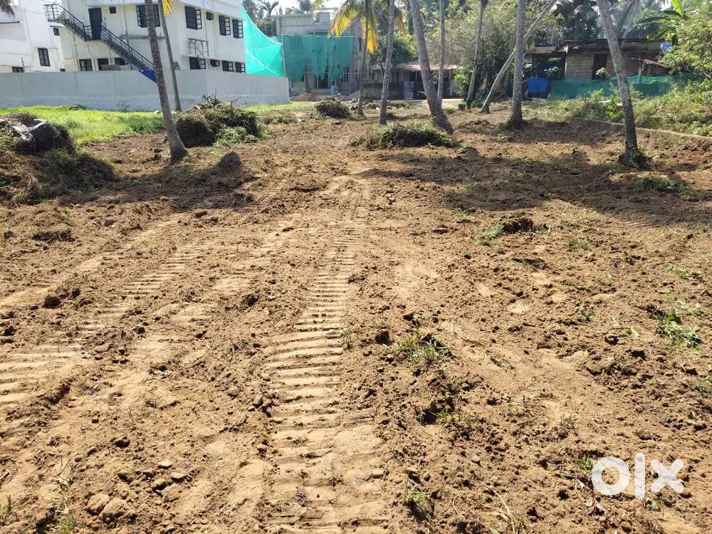 13send plot For sale