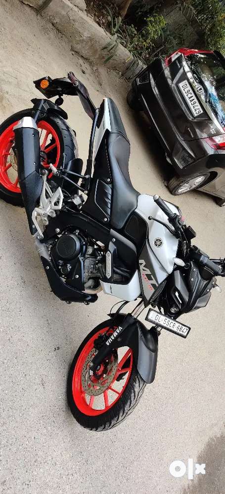 YAMAHA MT-15 2021 MODEL IS IN MINT CONDITION.