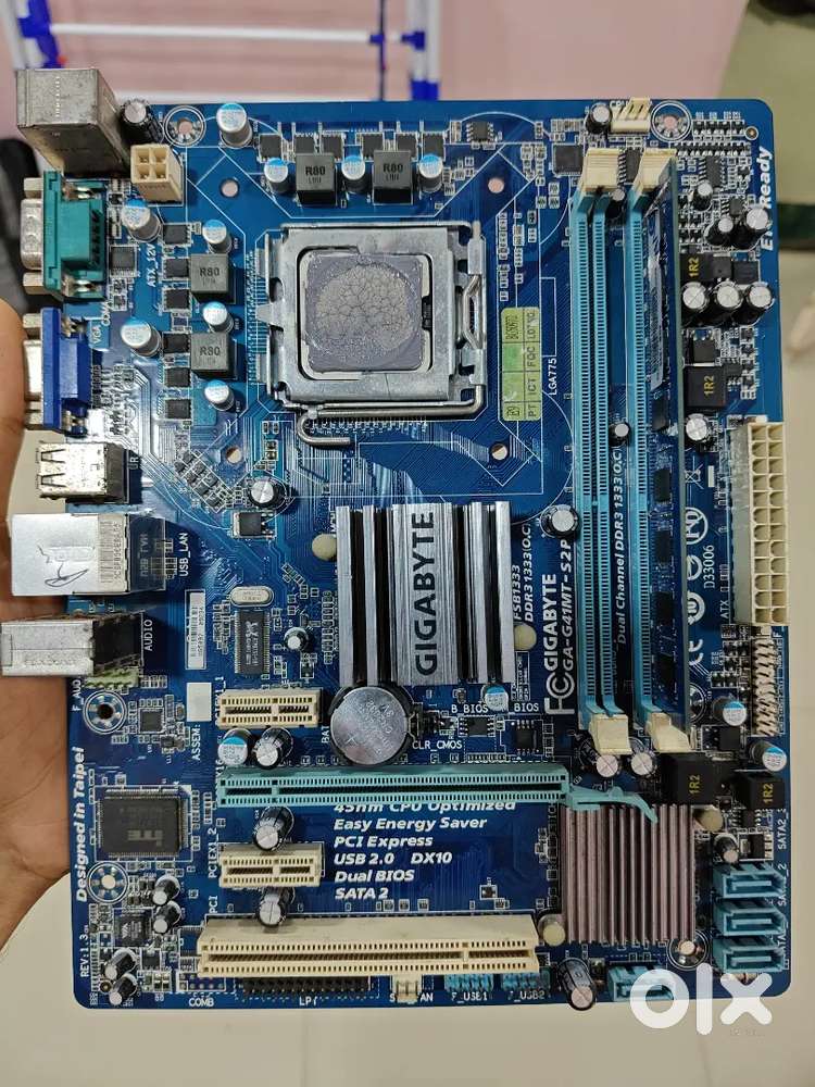 Gigabyte motherboard with 4GB DDR3 Ram & core 2 dou 6600 processor