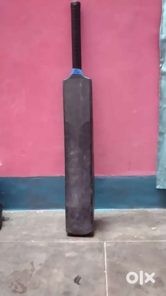 Black plastic Bat