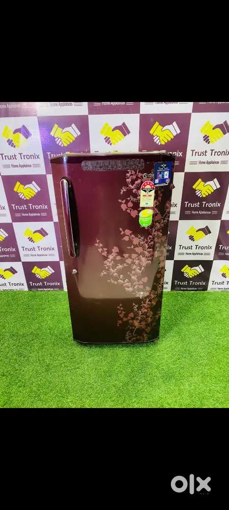 Lg single door 200 litres in mint condition less used one
