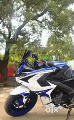 Bajaj RS 200 Abs