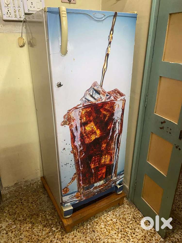 Fridge 235 litre whirlpool single door