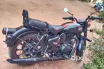 Classic 350 Stelth Black