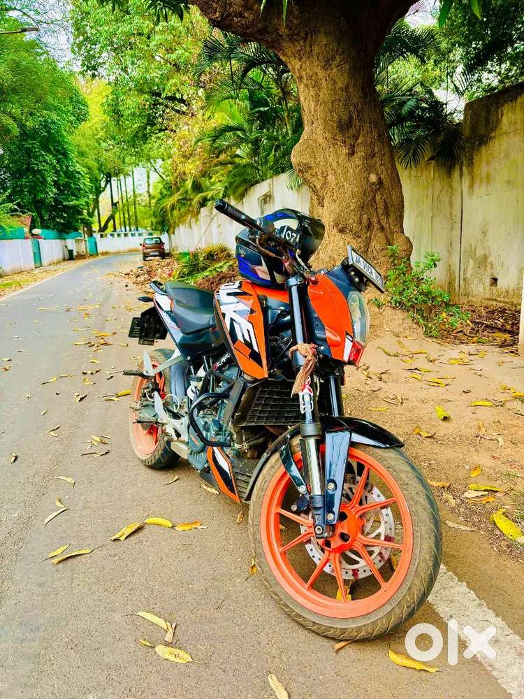 KTM DUKE 200