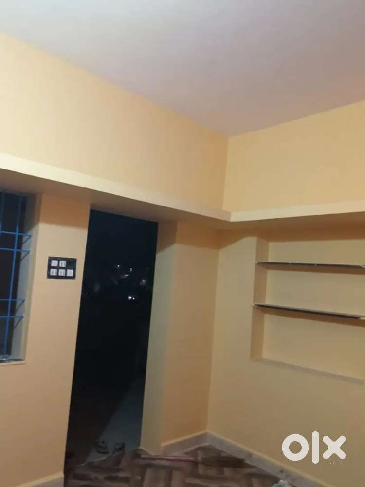 a single room for rent and bathroom new contructed room