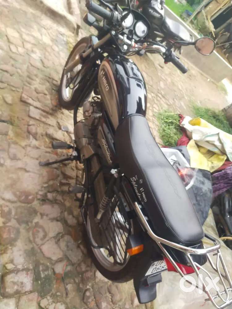 Mai mahngi gadi le liya hu mujhe dusara lena h