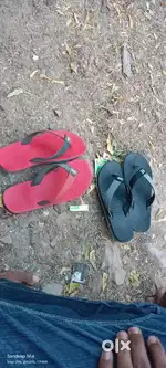 Spark chappal 1 mahine old Koi kharab hi nahin Hai chappal me