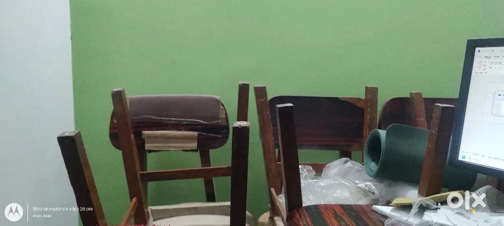 Wooden dining table 6 seater