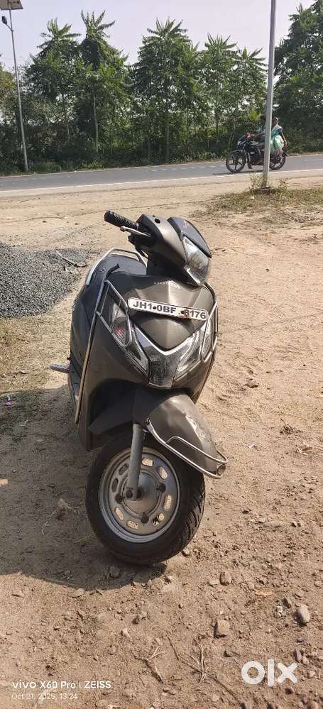Sali scooty money problem