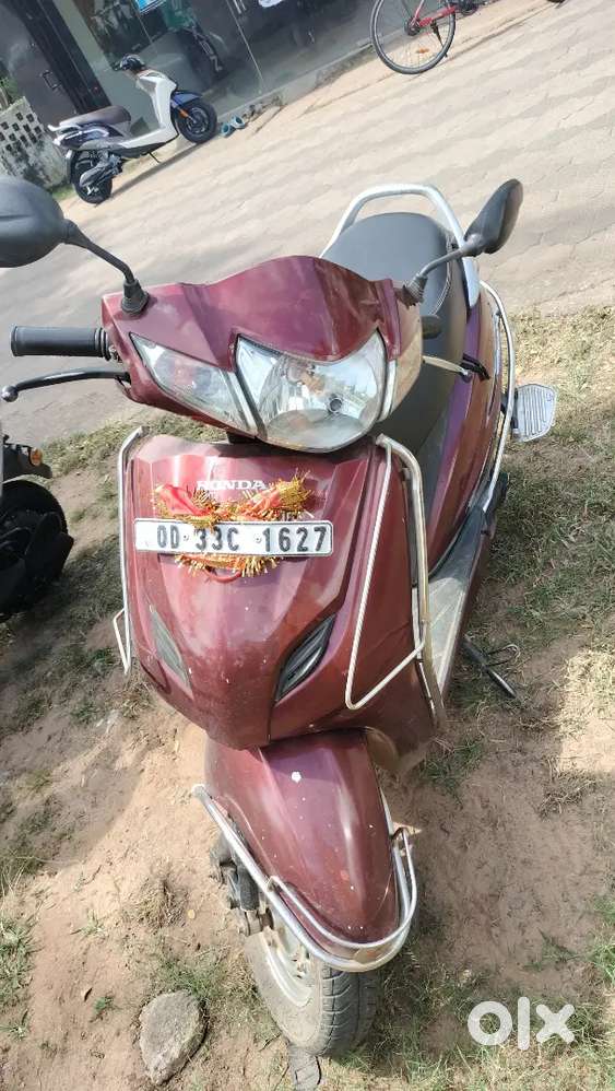 Honda Activa 3g is on urgent sale