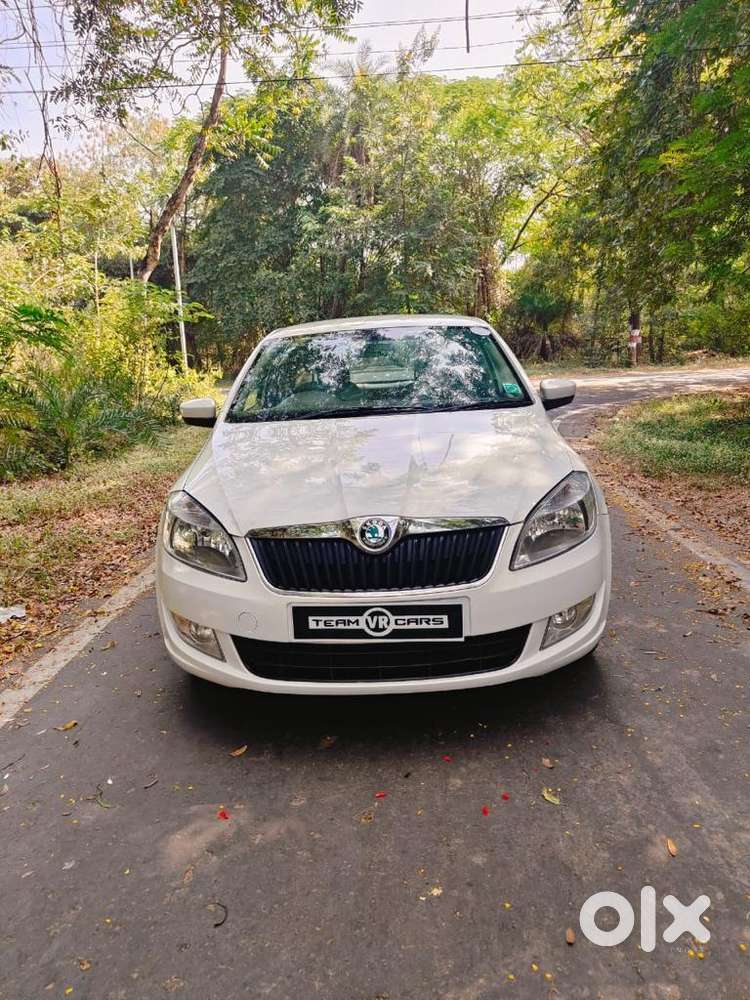 Skoda Rapid 1.6 Elegance TDI, 2012, Diesel