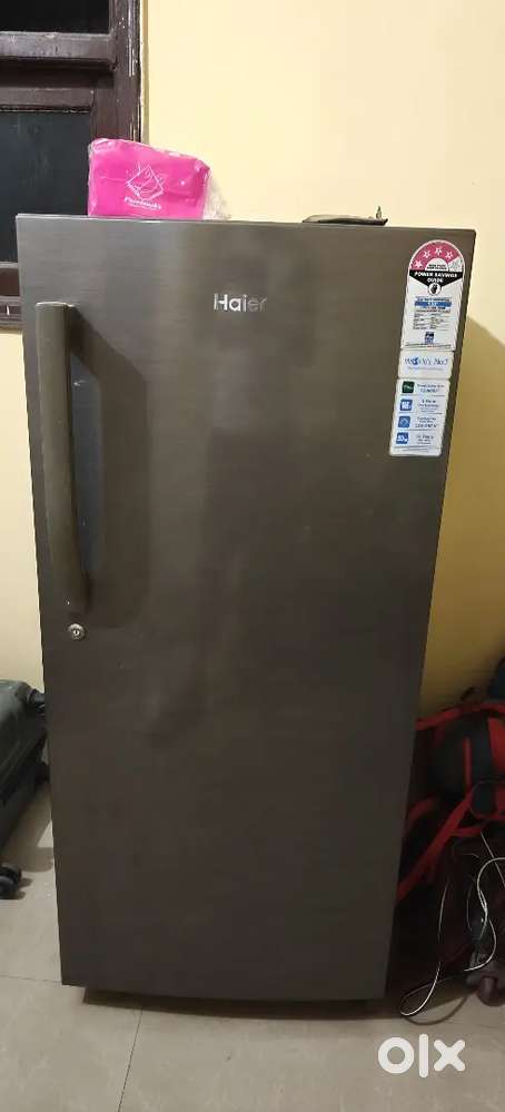 New condition fridge