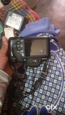 Canon 1200D with 18-55 lens