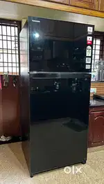 Very New - TOSHIBA 608 L - Refrigerator