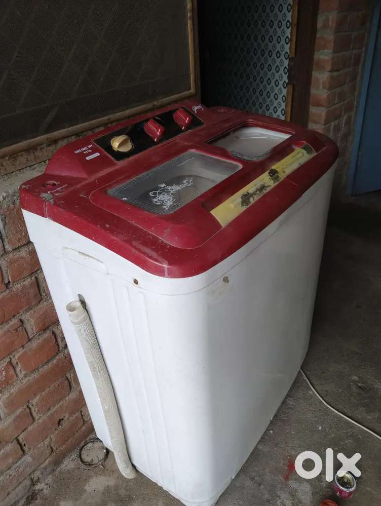 Godrej6.5 Kg AutomaticWashing Machine Good Condition Working Perfectly