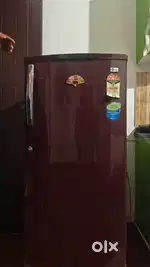 LG refrigerator - 185L five star less used