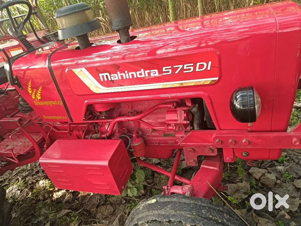 Mahindra 575 mkm 2015 model he up 12 muzaffarnagar ka number he