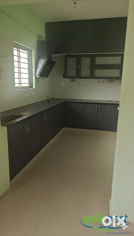 3 BHK Semi-Furnished Apartment for Lease in RR Nagar – West Facing