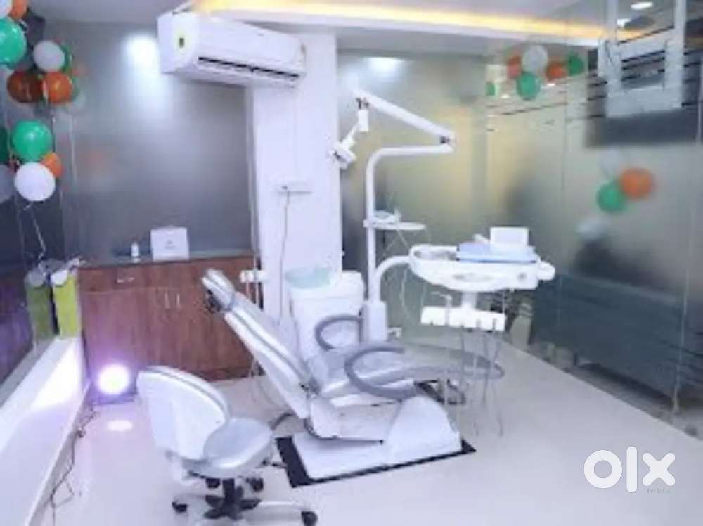 Dental Receptionist (Female)