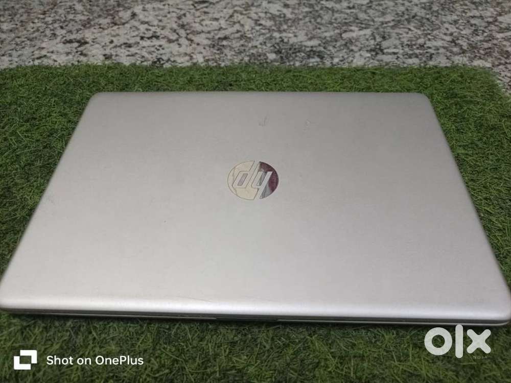 HP Laptop 15s – Excellent Condition  100% Battery Health