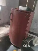 Godrej refrigerator 2500rs