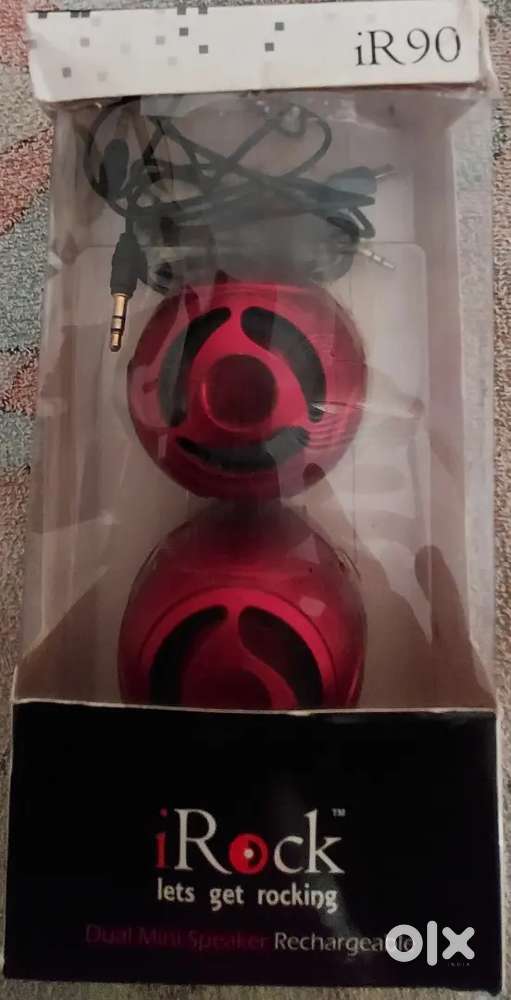 iRock Rechargeable Speakers