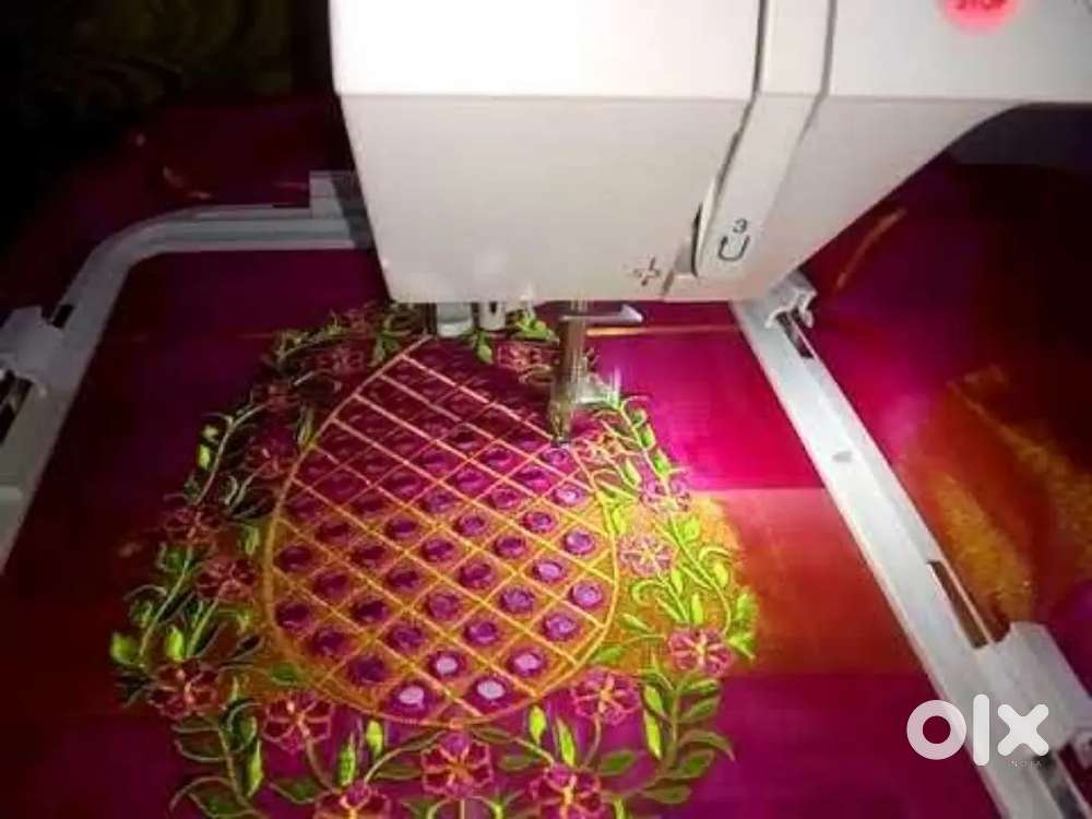 Computer embroidery machine