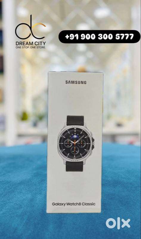 SAMSUNG WATCH 8 CLASSIC BRAND NEW WITH WARRANTY