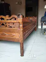 Single wooden seti