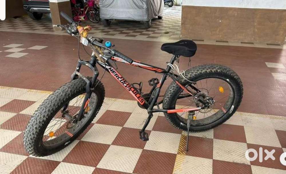 Hercules top gear S26FI with shimano gear 26T FAT TYRE MODEL