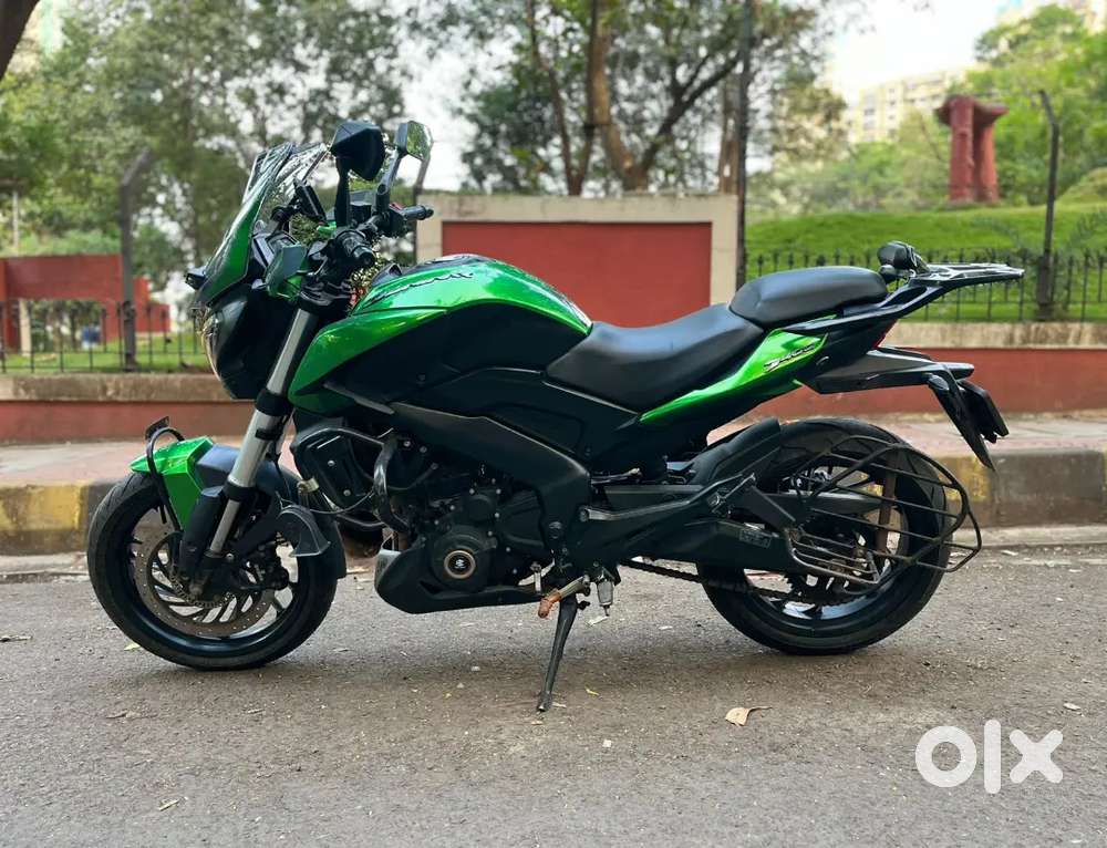 BAJAJ DOMINAR UG400 2022