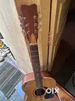 Guiter is in good condition. But one string is damages