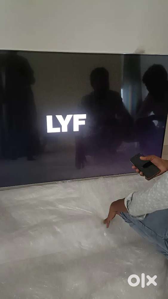 Lyf world 60 inch tv