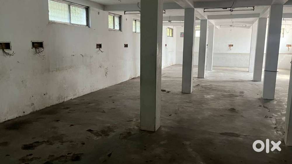 AA Complex – Commercial Space for Rent  1650 sq.ft, 350 sq.ft Undergr