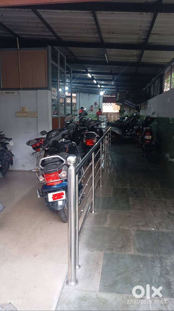 Two wheeler workshop Supervsorisor/ Advisor
