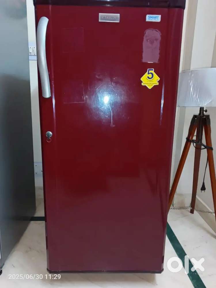 185L Single Door Refrigerator, Compressor needs repair