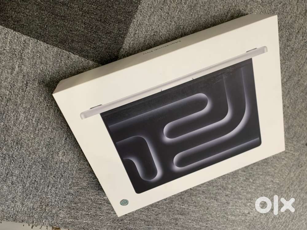 macbook pro M5 Chip/2025/24GB RAM/1TB SSD/Brand New Laptop/apple Wrnty