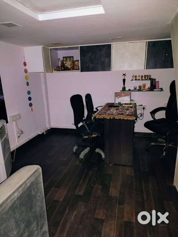 FURNISHED OFFICE SPACE FOR RENT IN PRIME LOCATION