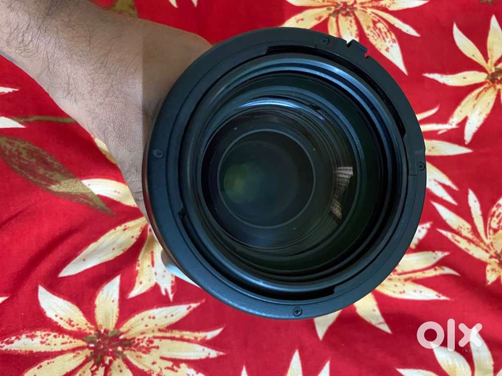 Canon 70-200mm F2.8 EF lens