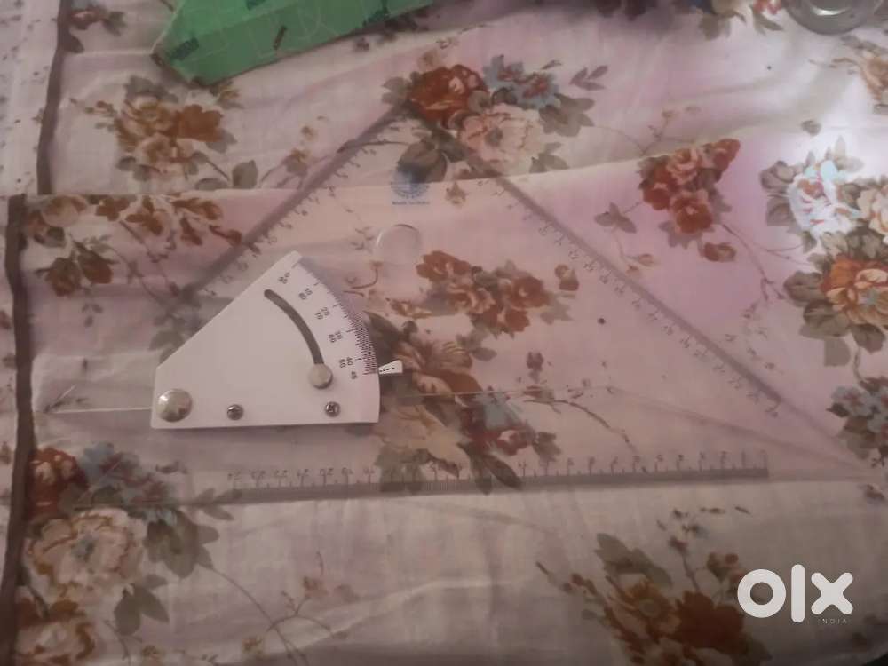 Adjustable Set Square – 30 cm