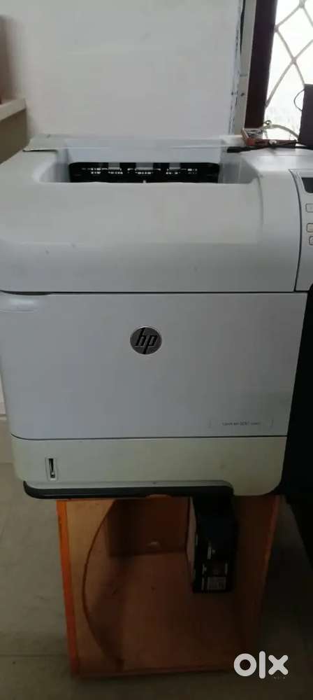 HP Laserjet 600 - sparingly used