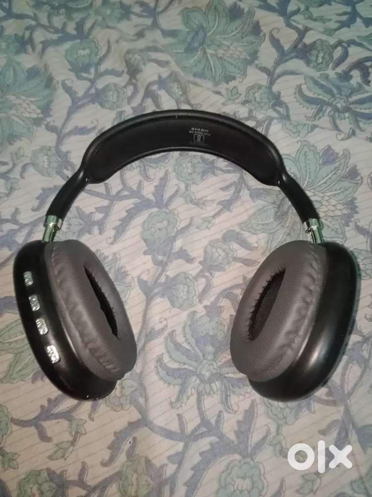 Headphone black colour