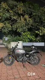 Hunter 350 retro Factory Silver
