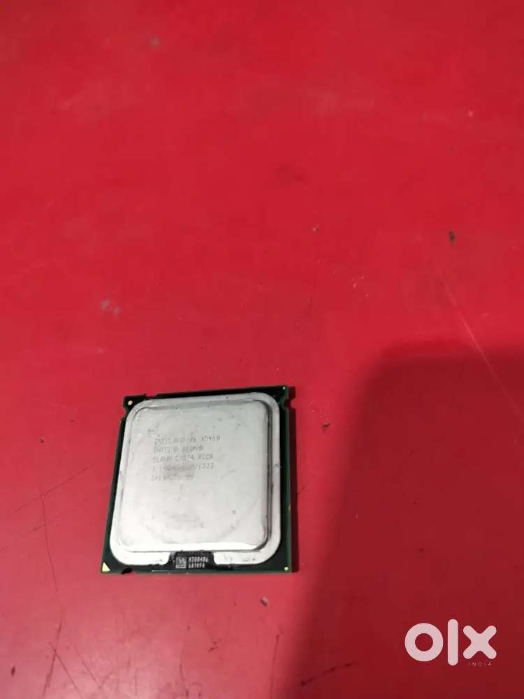 Intel xeon X5460 processor perfect working and new looking condition
