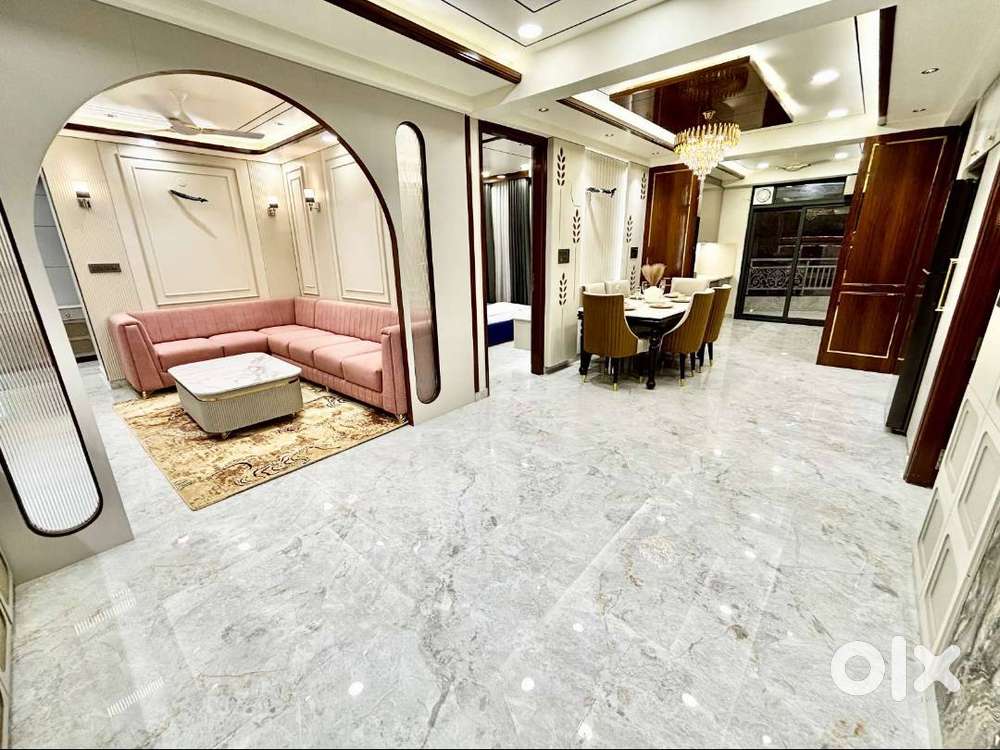 Luxury Flat–Main Road, Opp. Samrat Ashok Udhyan,Whatsapp: 77376D47704